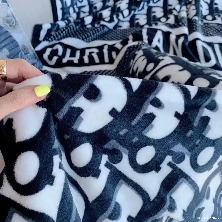 BLANKET THROW OBLIQUE FLEECE 0613